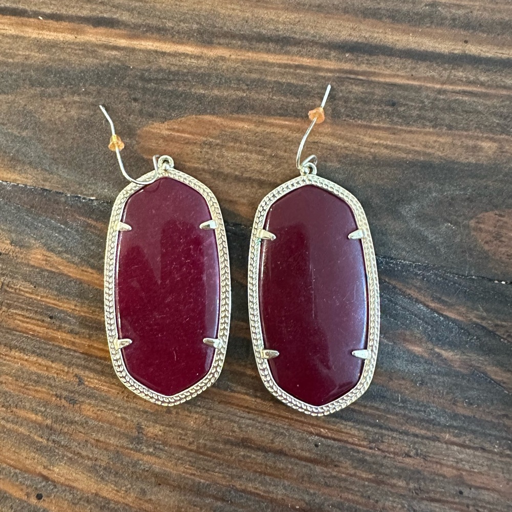 Kendra Scott Danielle earrings
